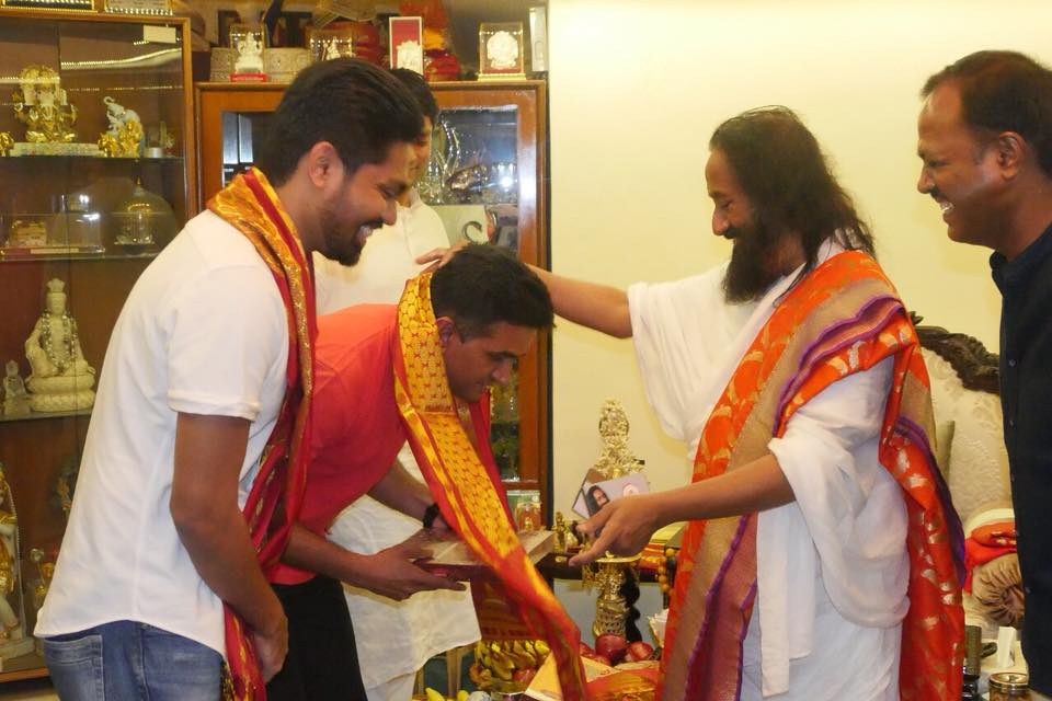 Manoj P Kudtharkar and Sri Sri Ravishankar